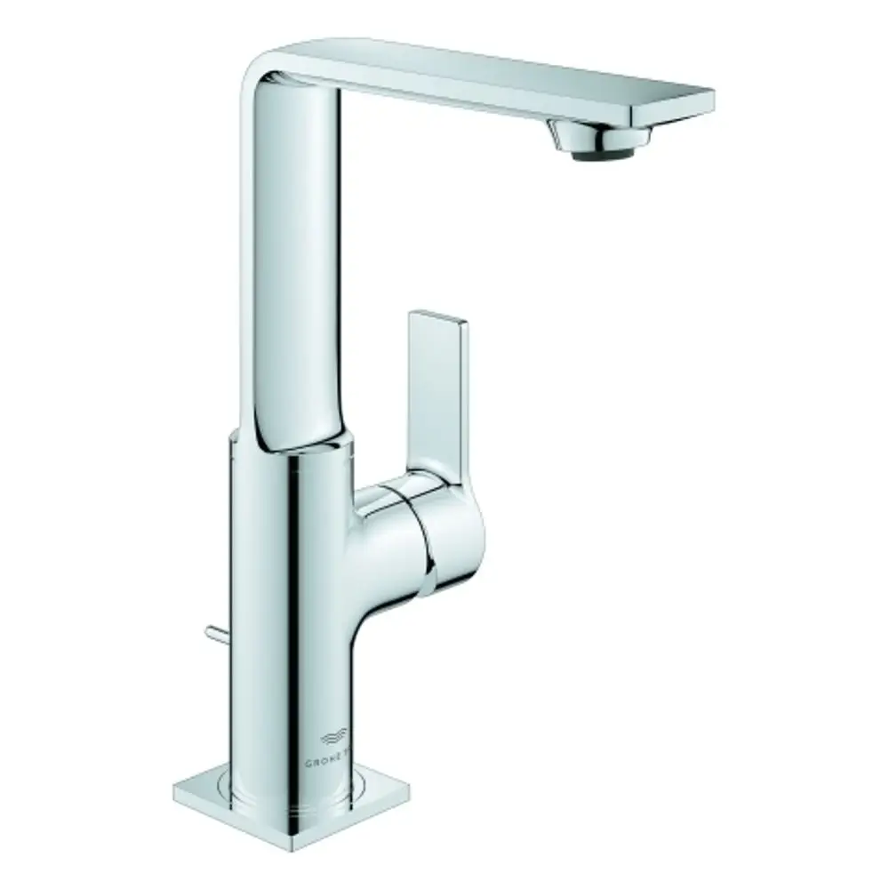 Chromfarbener Wasserhahn von Grohe mit einer geraden Auslaufarmatur und einem seitlichen Hebel für die Bedienung. Der Sockel ist quadratisch mit einer polierten Oberfläche.
