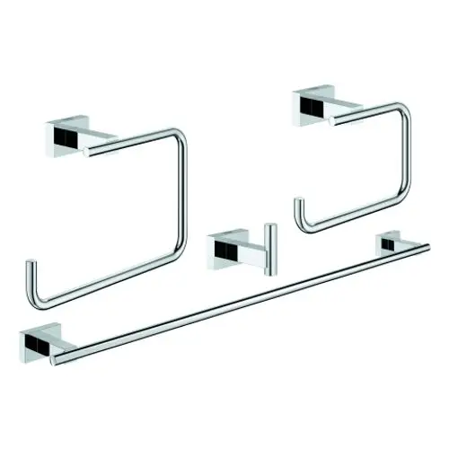 GROHE Bad-Accessoire Set mit vier elementaren Elementen in verchromtem Finish, bestehend aus Handtuchhalter, Toilettenpapierhalter und weiteren Zubehörteilen.