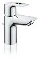 Chromene Waschtischarmatur von Grohe mit flachem Auslauf und seitlichem Hebel zur Temperatur- und Mengenregulierung.