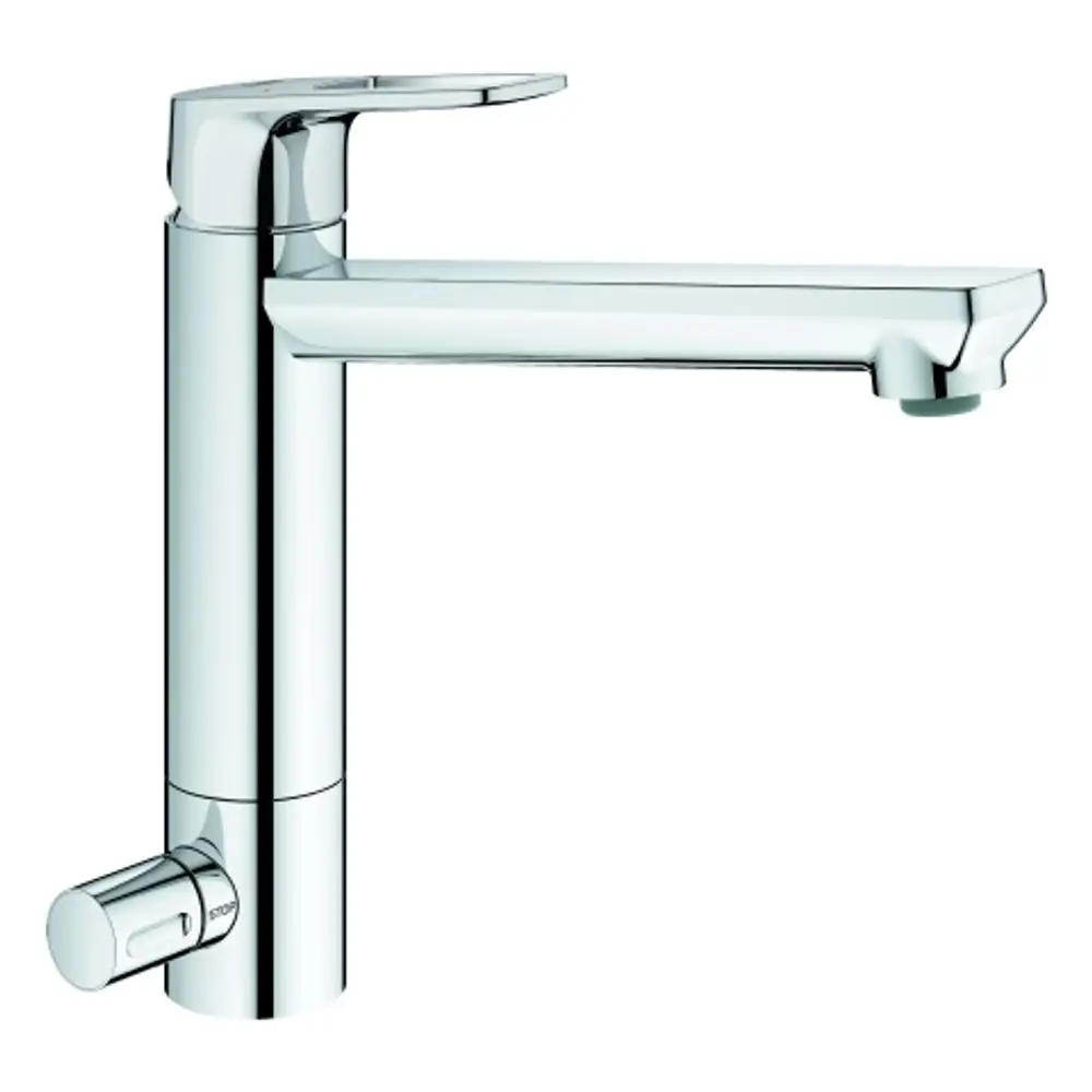 Chromfarbene Spültischbatterie von Grohe mit einem langen Auslauf, einem Hebel zum Regulieren des Wasserdurchflusses und einem Absperrventil an der Seite.