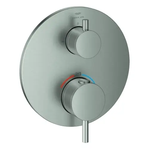 Thermostat-Wassermischer mit zwei Bedienknöpfen auf einer runden, gebürsteten Edelstahlplatte, Temperaturanzeige und Farbcodierung für heiß (rot) und kalt (blau).
