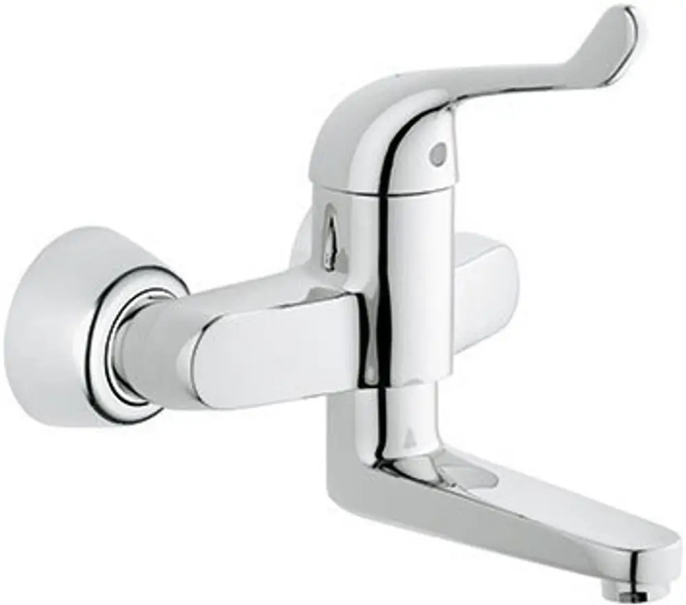 Wandmontierte Grohe Armatur mit einem Hebel zum Regulieren der Wassertemperatur und -menge, chromfarben, mit einem langen, geraden Auslauf.
