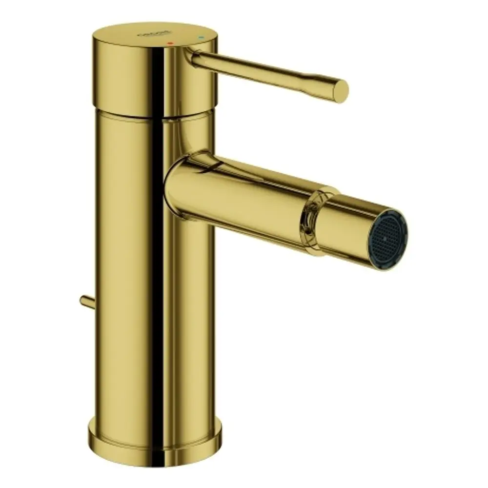 Goldene Einhand-Bidetbatterie von Grohe mit seitlichem Hebel und Auslauf. Der Wasserfluss ist sichtbar durch den Metallkörper und den feinmaschigen Auslauf.