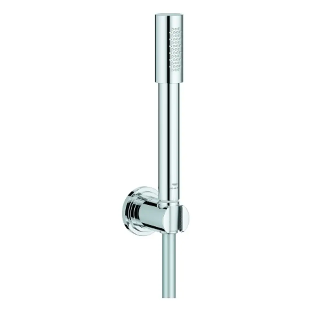 Wandhalterset mit Handbrause von Grohe, aus Metall gefertigt, in Chromfarbe, mit einer Strahlart, montiert auf einer Wand, ohne sichtbare Wasseranschlüsse.