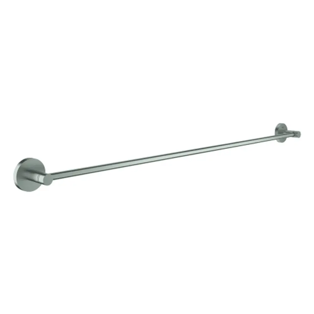 GROHE Badetuchhalter aus Metall in einem klaren Design, befestigt an zwei runden Wandhalterungen, vor einem neutralen Hintergrund.
