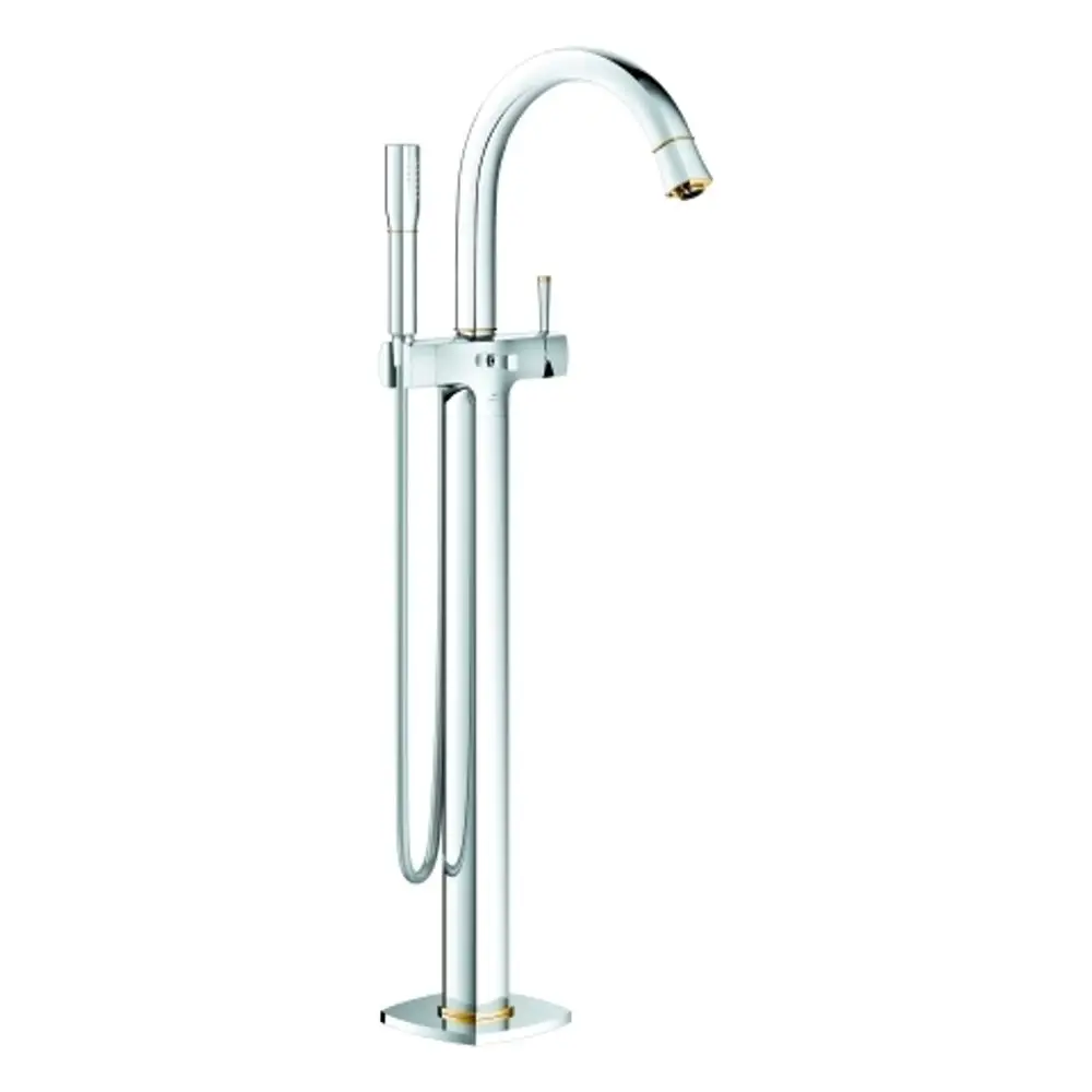 Grohe Einhand-Wannenbatterie in chrom/gold mit hohem Auslauf und flexibler Handbrause, Bodenmontage, moderne Formgebung und klare Linienführung.