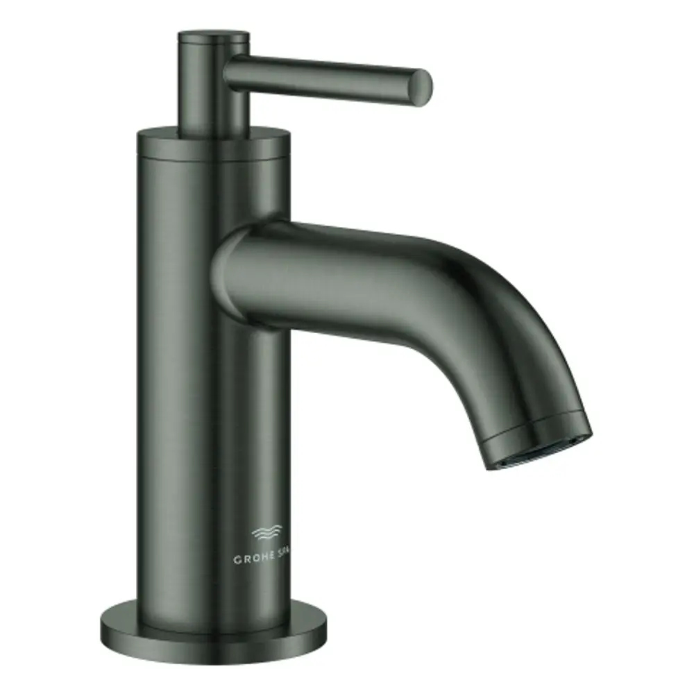 Standventil mit Hebelgriff in mattem Schwarz, geeignet für moderne Badezimmer. Grohe-Logo sichtbar am Fuß des Ventils.