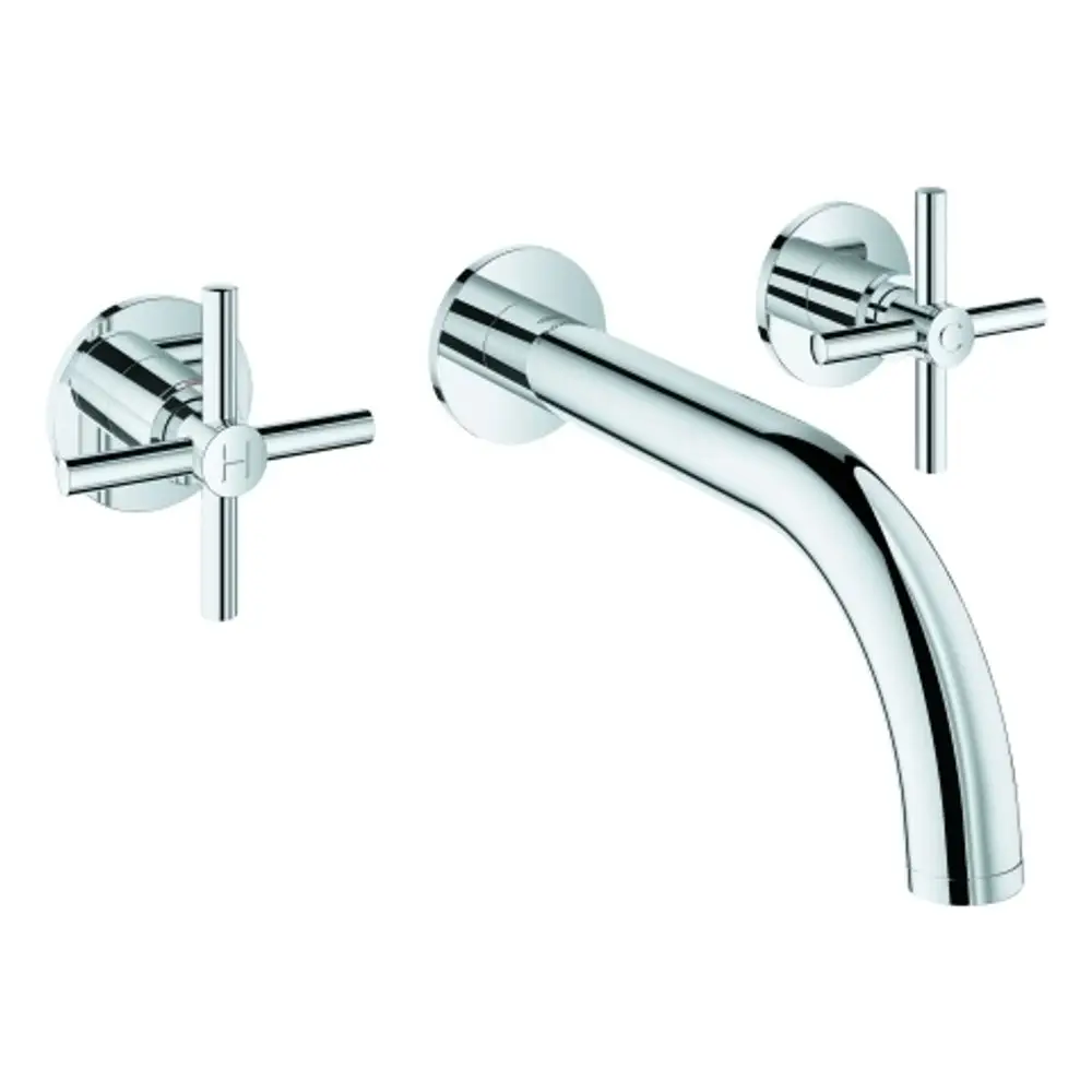 Wandmontierte Grohe-Waschtischarmatur mit zwei Kreuzgriffen und einem gebogenen Auslauf, alles in poliertem Chrom.