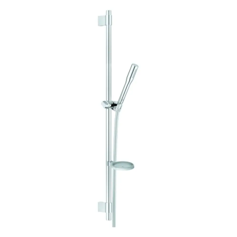GROHE Handbrause mit Halterung und Seifenschale, montiert an einer vertikalen Stange, im minimalistischen Design und in Chromfarbe, vor hellem Hintergrund.