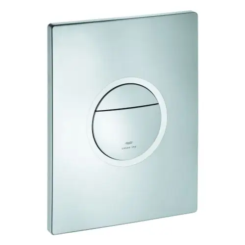 Manuelle WC-Betätigung in elegantem Design, mit glänzender Oberfläche und kreisförmigem Druckknopf, für die Installation in Sanitärsystemen.