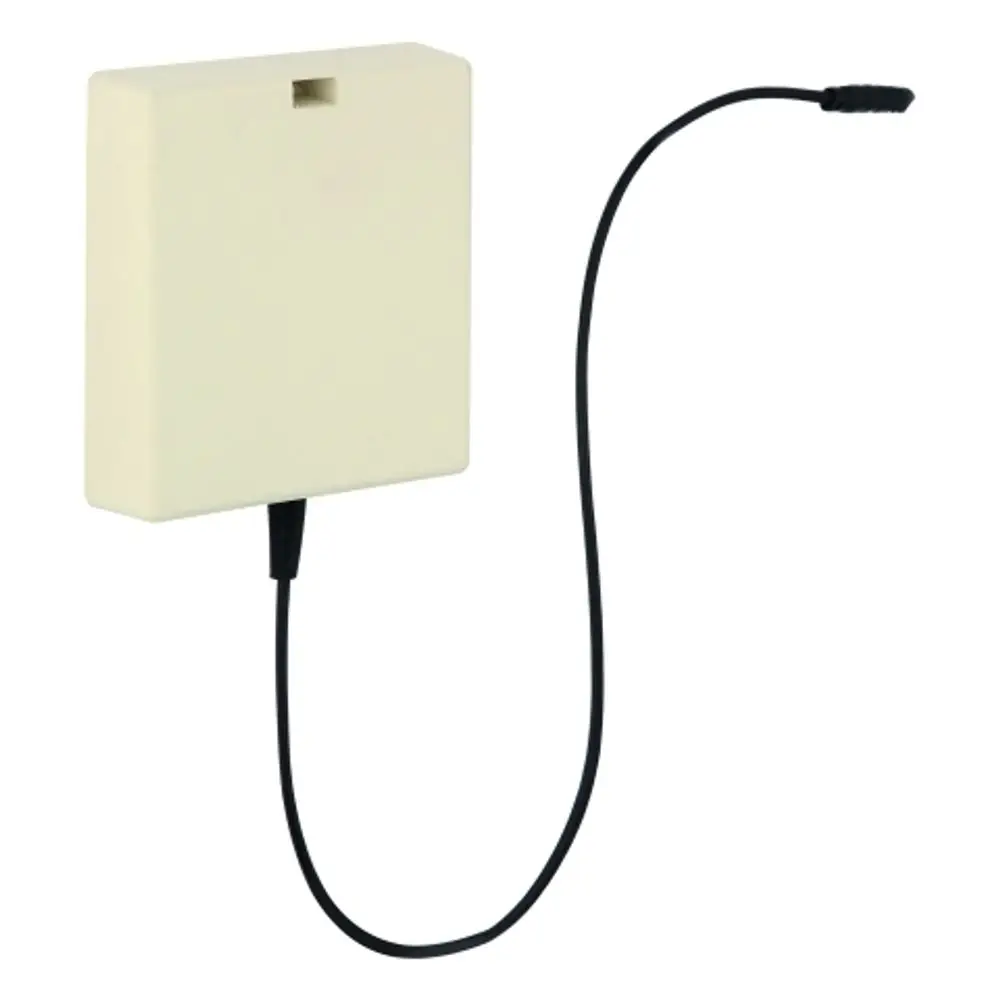 Weiße Box mit Kabel und Stecker, möglicherweise ein Netzteil von Grohe für elektronische Anwendungen, mit Anschluss an der Unterseite und einer Aussparung auf der Vorderseite.