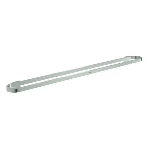 Grohe Badetuchhalter in schlichten, geraden Linien, mit einem glatten, metallischen Finish, montiert zur Wandbefestigung.