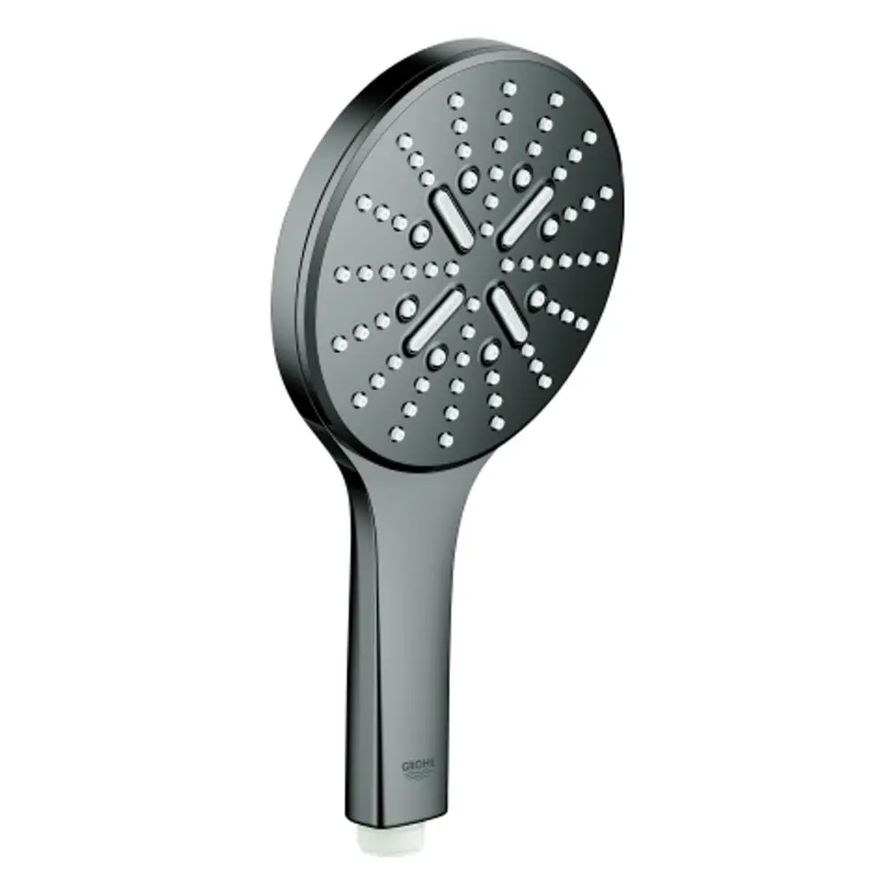 Handbrause mit runder Kopfpartie und mehreren Düsen, hergestellt von Grohe, in dunkler Ausführung, montierbar auf einem Duscharm.