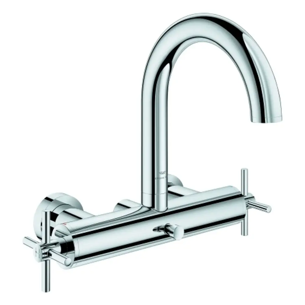 Wannenarmatur von Grohe mit zwei Griffen zur Wandmontage. Chrom-finish. Kreisförmiger Auslauf und zwei Kreuzgriffe zur Einstellung von Temperatur und Durchfluss.
