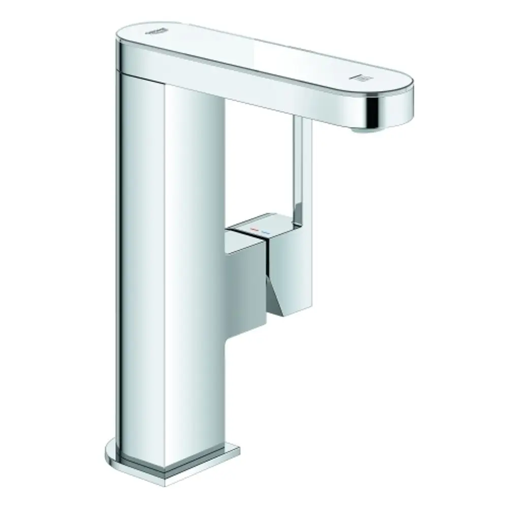 Waschtischarmatur mit einem klaren, modernen Design und digitalem Display. Die Oberfläche ist verchromt, und die Steuerung erfolgt über einen Hebel. Marke: Grohe.