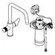 Schematische Darstellung eines Grohe Wasserfiltersystems mit Auslaufhahn und Steuergerät. Komponenten sind klar positioniert und miteinander verbunden.