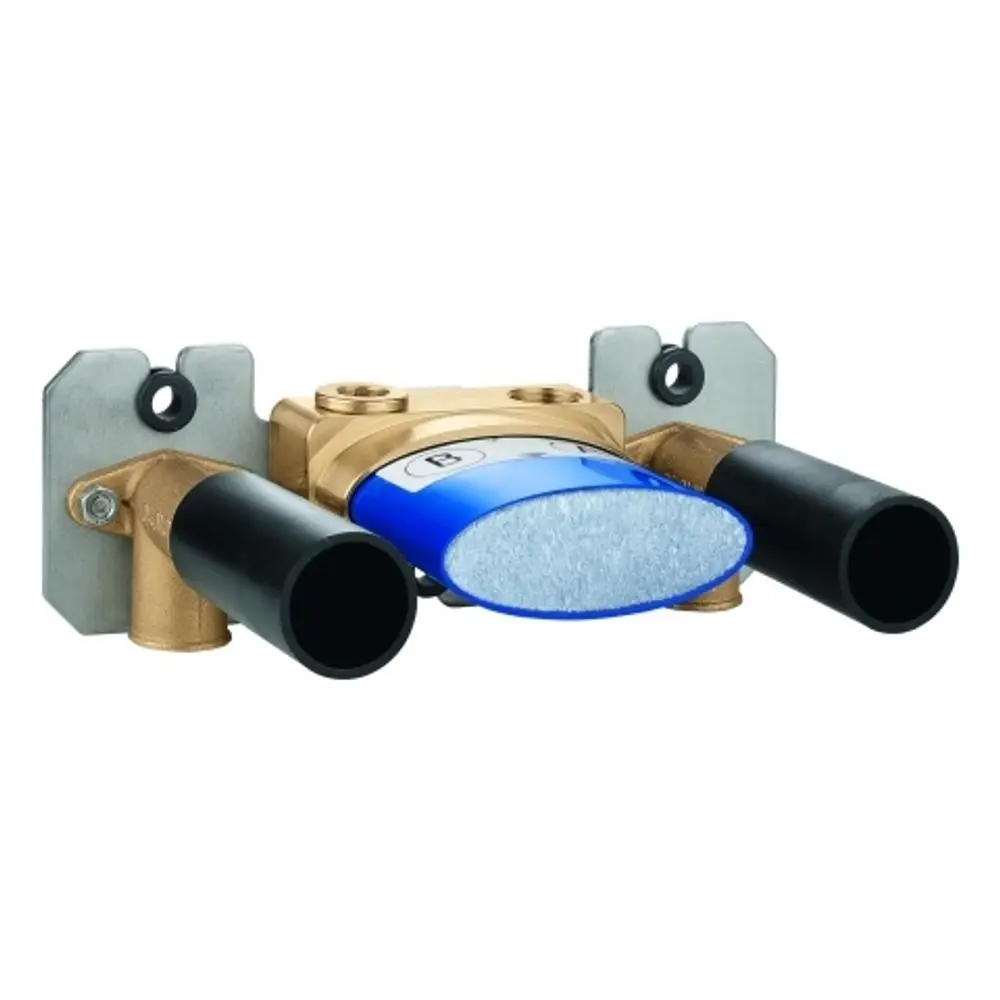 GROHE Einbaukörper mit zwei Anschlüssen und einem blauen Element in der Mitte, montiert auf einem Metallrahmen für eine Wasserinstallation.