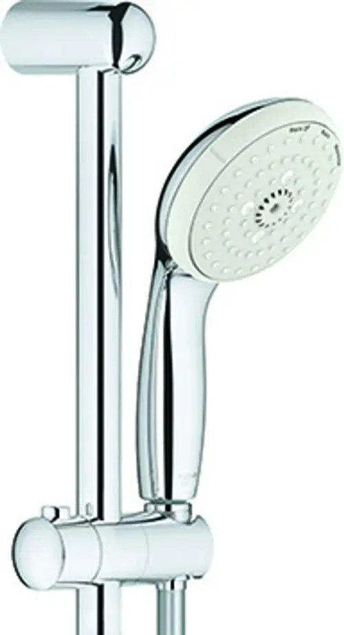 Handbrause mit verchromter Oberfläche, montiert an einer Halterung. Produkt von Grohe, mit mehreren Strahlarten für individuelle Nutzung.