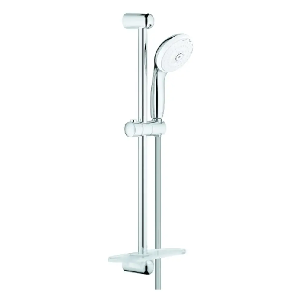 Handbrause von Grohe mit einer verchromten Oberfläche, montiert an einer vertikalen Halterung mit Ablage. Die Brause verfügt über verschiedene Strahlarten und ist für eine Dusche geeignet.