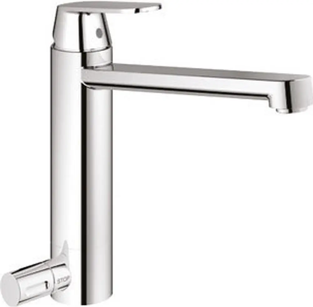 Einfache Küchenarmatur aus verchromtem Metall, von Grohe, mit geradem Auslauf und seitlichem Bedienhebel zur Temperatur- und Mengenregulierung.