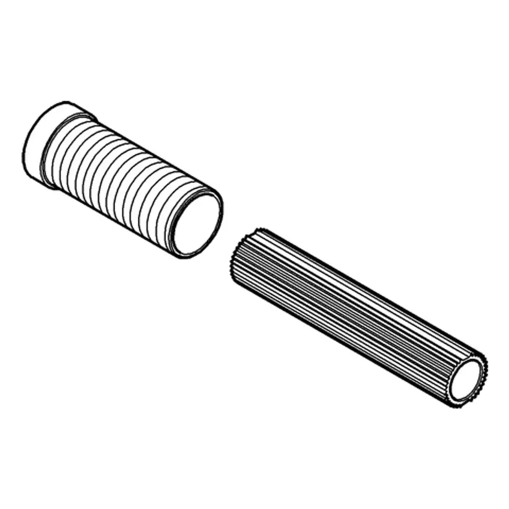 Zwei Spindelverlängerungen aus Metall, eine mit Rillenoberfläche und eine mit glatter, abgerundeter Kante. Beide Teile sind für Grohe-Produkte entwickelt.