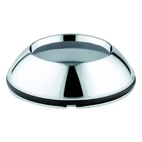 Grohe Kappe in Chrom mit einer glatten, runden Oberfläche und dichtendem Gummiring am Rand. Das Design eignet sich für verschiedene Sanitärinstallationen.