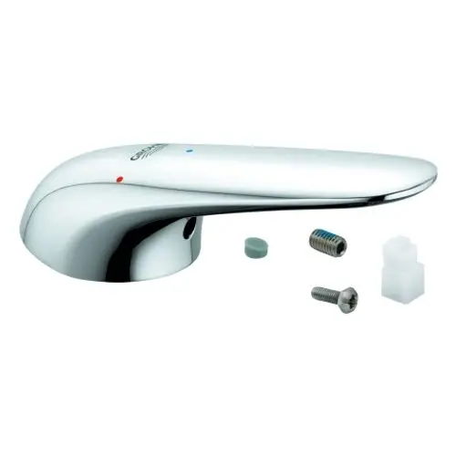 Grohe Hebel in Chromfinish, ausgestattet mit roten und blauen Markierungen für Warm- und Kaltwasser. Zubehörteile wie Schrauben undAdapter liegen bei.