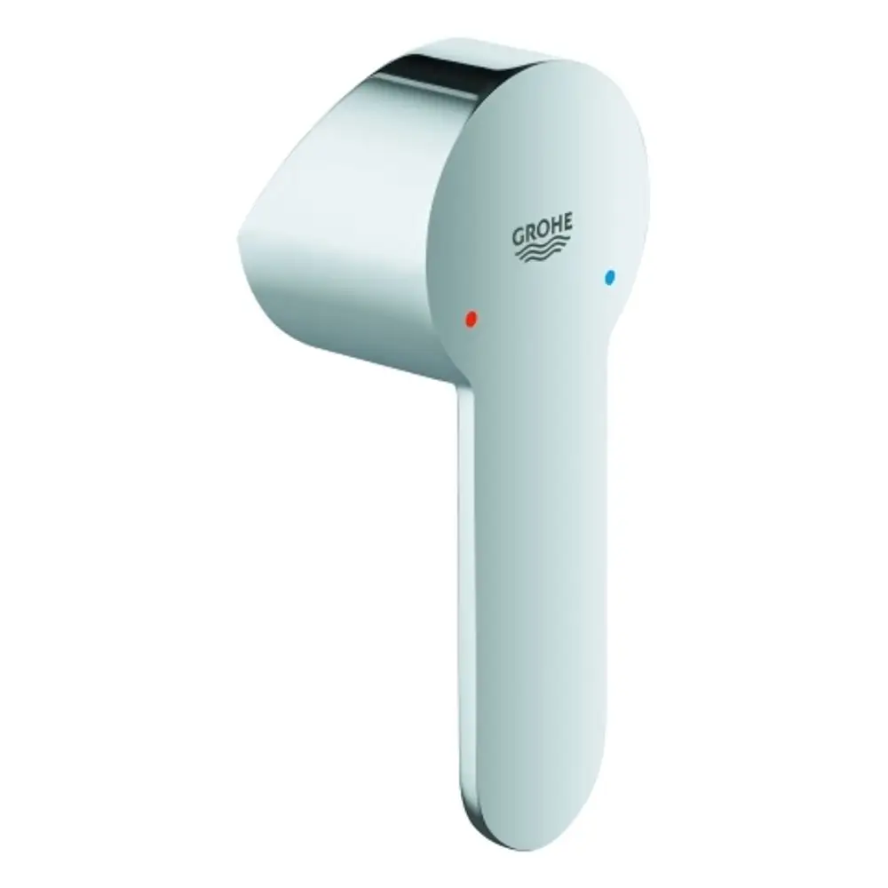 Chromfarbener Hebel von Grohe mit runder Kappe und einem Langgriff. An der Seite befinden sich rote und blaue Markierungen für Warm- und Kaltwasser.