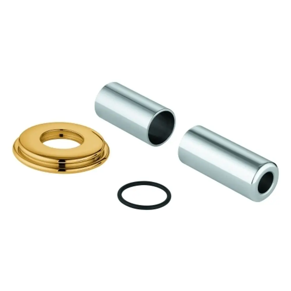 GROHE Rosette in Gold mit zwei silbernen Rohren und einem schwarzen O-Ring. Die Teile sind für eine Montage vorgesehen und passen in ein entsprechendes System.