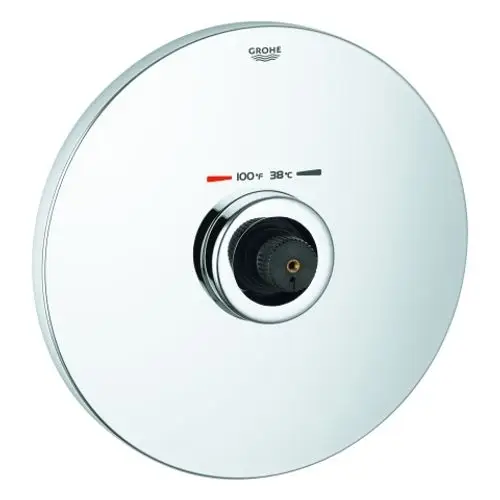 Grohe Thermostatregler mit runder Chrom-Oberfläche und Temperaturskala in Fahrenheit und Celsius zur Einstellung der Wassertemperatur.