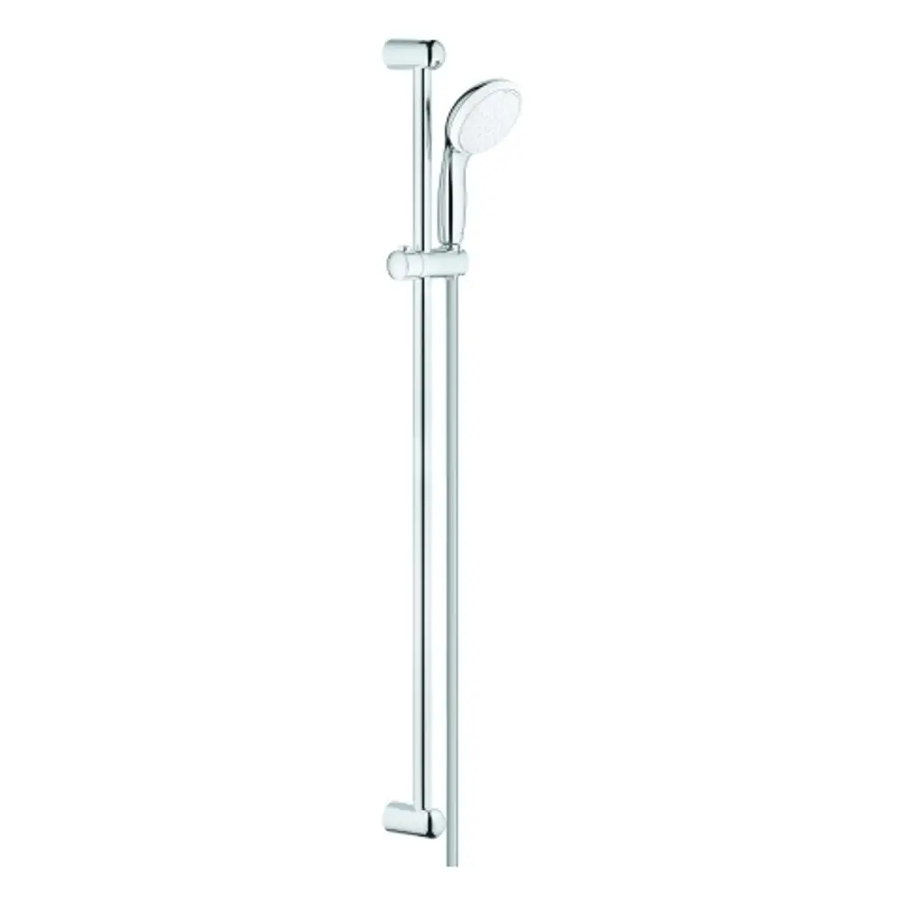 Brausegarnitur von Grohe mit Handbrause, Halterung und verchromter Oberfläche, geeignet für die Montage in Duschbereichen.