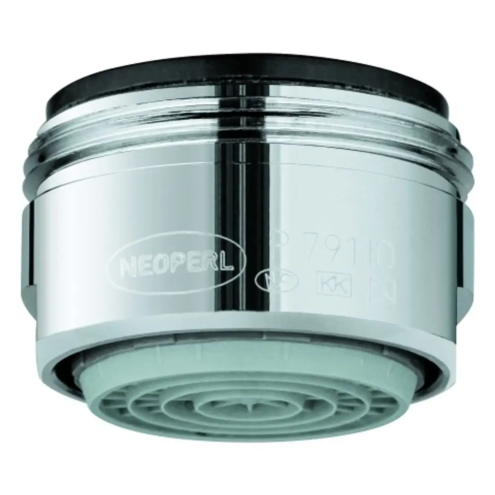 GROHE Mousseur in chrom mit gewelltem Sieb. Das Produkt hat einen runden Kopf und eine glatte Oberfläche, geeignet für Wasserhahnmontagen.
