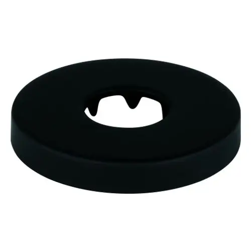 Schwarze, runde Rosette von Grohe mit zentralem Loch und eingekerbtem Rand, geeignet für Armatureninstallation oder Wandverkleidung.