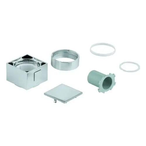 GROHE Umschalter mit eckigem Design, bestehend aus mehreren Einzelteilen wie einem chromfarbenen Griff, einer Basis, Dichtungen und anderen Montagekomponenten.