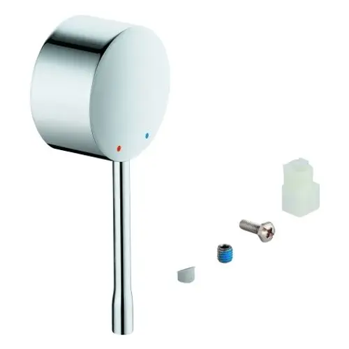 Grohe Hebel in Chromoptik mit rotem und blauem Markierungspunkt, begleitet von montagematerialien: Schraube, Dichtungsring und Halterung.