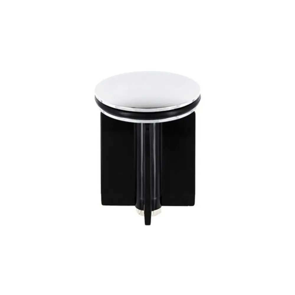 Plunger in Chrom-Design, mit runder Oberfläche und rechteckiger Basis. Teil der Produktreihe von Ideal Standard.