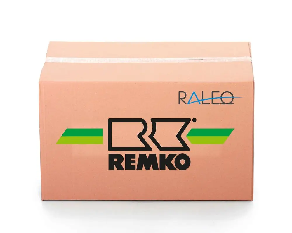 Karton mit dem Logo von Remko, der Markenname ist in Schwarz, umgeben von verschiedenen geometrischen Formen in Grün und Schwarz.