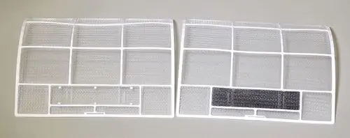 Luftfilter von Remko, bestehend aus zwei transparenten Kunststoffplatten mit Gitterstruktur, zur Luftreinigung in Geräten.