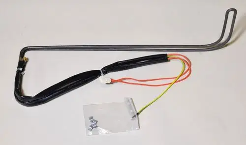 Heizwendel mit elektrischen Anschlüssen und flexibler Kabelführung, hergestellt von Remko. Enthalten sind Montagezubehör und Verpackungseinheit.