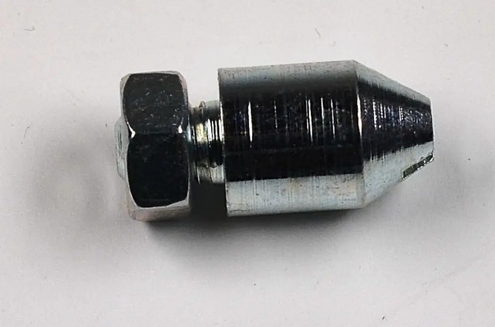 Metallischer Befestigungspin mit einer sechseckigen Mutter, geeignet für Anwendungen wie die Verkleidung in Geräten der Marke Remko.