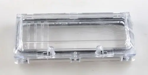 Transparente Abdeckung für Regler, geeignet für Geräte von Remko. Die Abdeckung zeigt eine klare Sicht auf den Regler und bietet Schutz vor Staub und Beschädigungen.