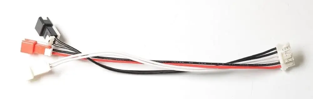 Adapterkabel mit mehreren Anschlusssteckern und Drähten, geeignet für Remko Temp. Sensoren. Farbe der Drähte: schwarz, rot, weiß und andere.
