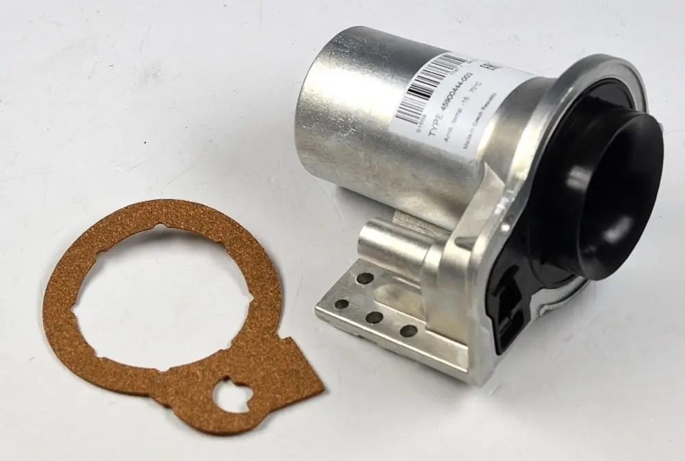Venturirohr von Remko mit angebautem Anschluss und Dichtungsring. Das Teil ist aus Metall gefertigt und dient als Verbindungselement in einem technischen System.