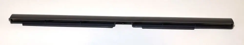 Luftaustrittslamelle von Remko, horizontale Ausführung, in schmaler, länglicher Form mit seitlichen Öffnungen zur Luftzirkulation.