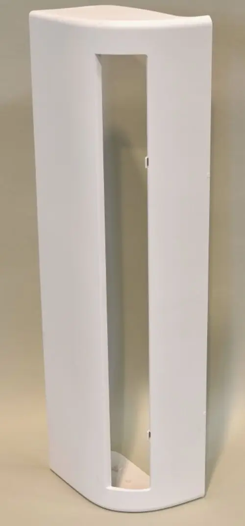 Weißes Gehäuse mit geöffnetem Bereich, hergestellt von Remko. Die Form ist rechteckig mit abgerundeten Ecken und einer glatten Oberfläche.
