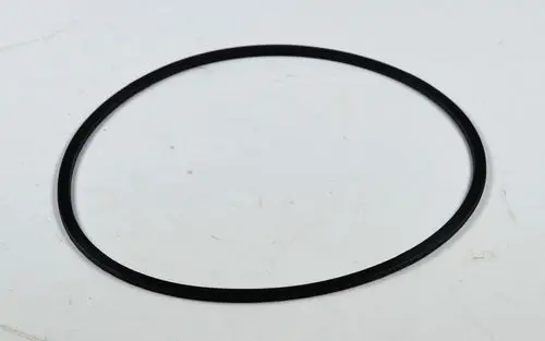 Schwarze, runde Dichtung aus Gummi, geeignet für Anwendungen wie die Umwälzpumpe von Remko. Liegt auf einem unifarbenen Hintergrund.