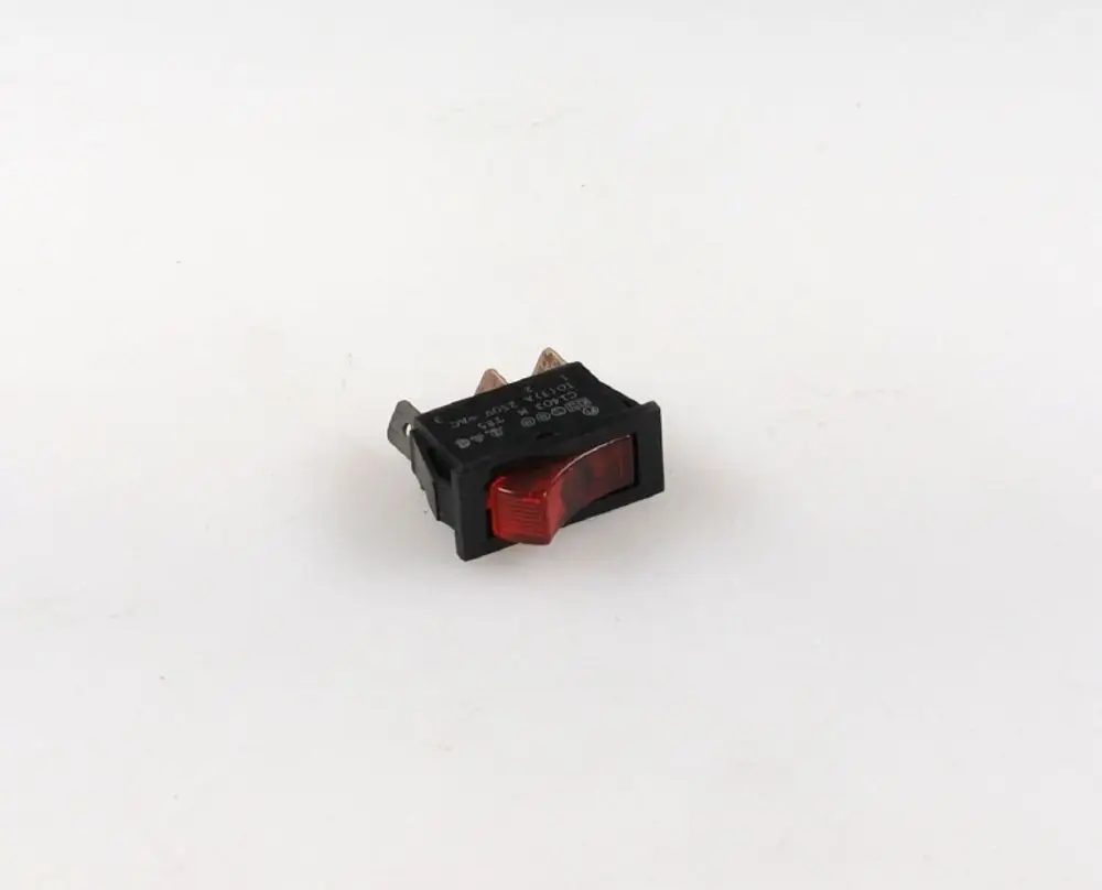 Betriebsschalter von Remko in kompaktem Design mit rotem Schalter. Geeignet für die Steuerung von elektrischen Geräten.
