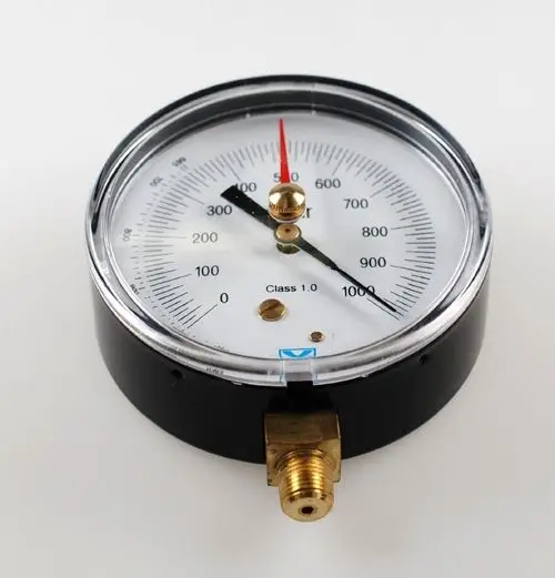 Vakuummeter mit einem Ziffernblatt. Die Anzeige reicht von 0 bis 1000 und zeigt den aktuellen Druck an. Der Hersteller ist Remko.