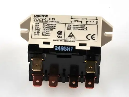 Omron Kompressorschütz mit Anschlussklemmen und technischen Angaben, typische Verwendung in elektrischen Steuerungen, hergestellt in Indonesien. Marke Remko erkennbar.