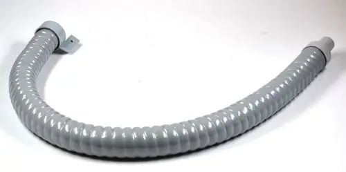 Grauer flexibler Schlauch mit gewellter Oberfläche, der zu einer Installation von Remko-Geräten eingesetzt werden kann. Enden sind offen und frei von Anschlüssen.